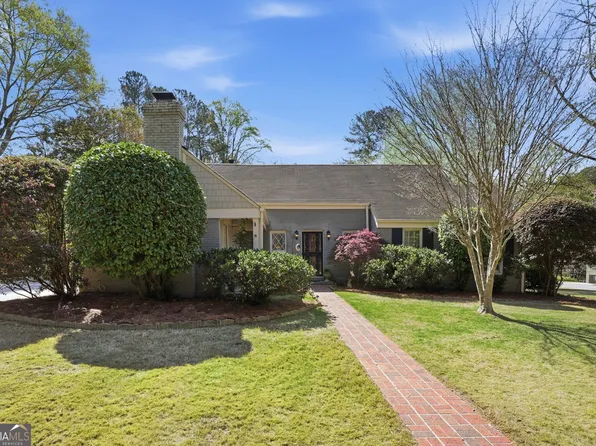 647 Park Ln, Decatur, GA 30033