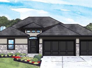 5832 Thousand Oaks Dr, Kansas City, MO 64152