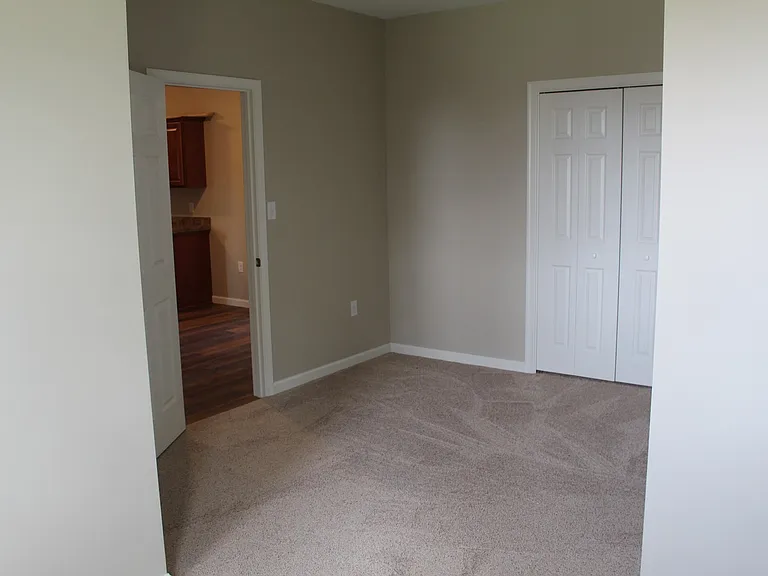 2560 Freysville Rd #B — Photo 6