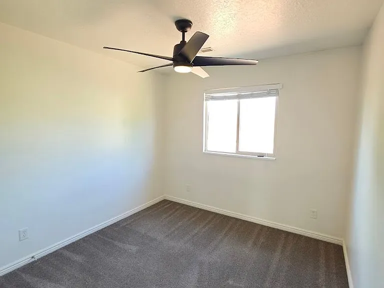 3155 S Hidden Valley Dr #105 — Photo 20