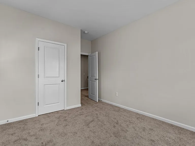 812 Star Ridge Dr — Photo 31