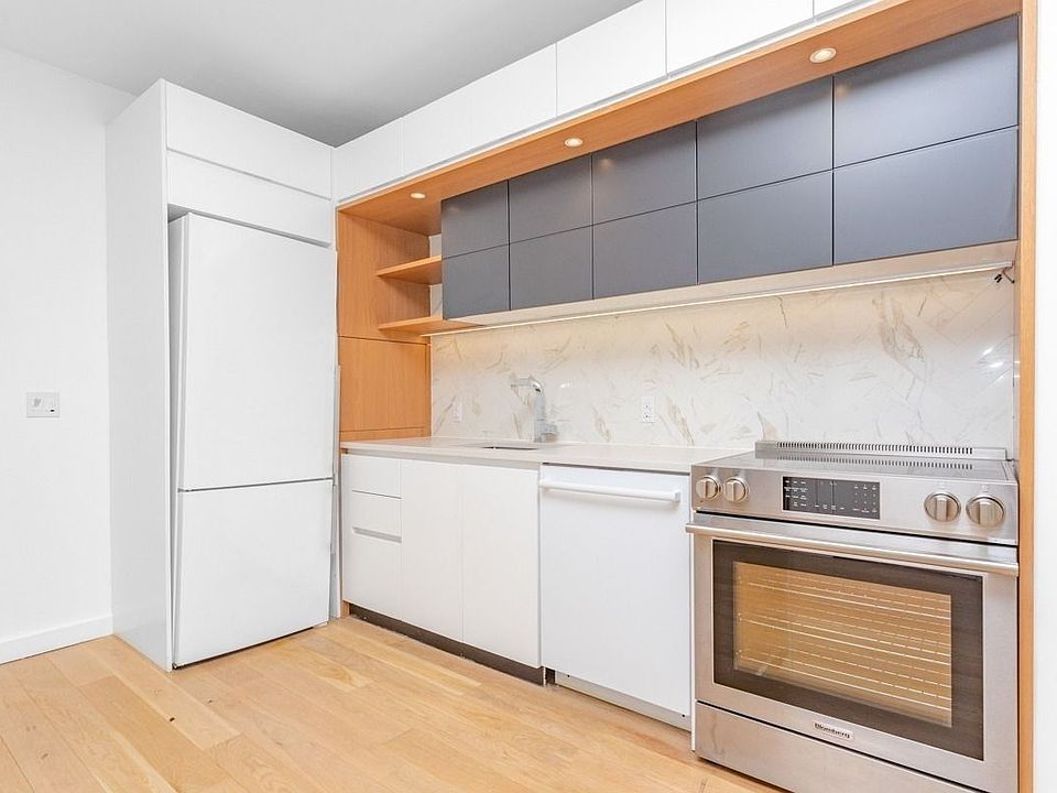 1st image of 41-15 23rd St #6I