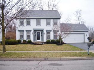 12 Ruby Ln, East Amherst, NY 14051