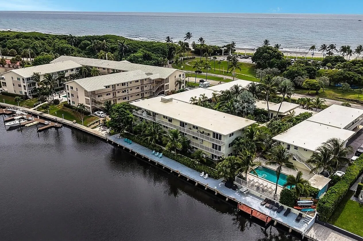 2 bed, 2.0 bath, 1019 sqft, $4,500 — Photo 3