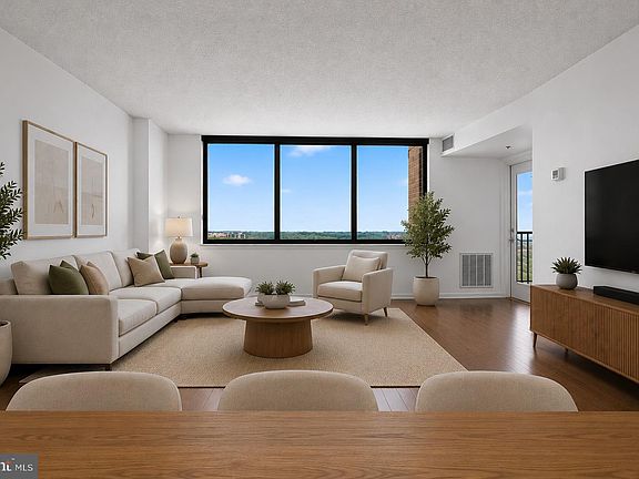 4th image of 10101 Grosvenor Pl APT 2013