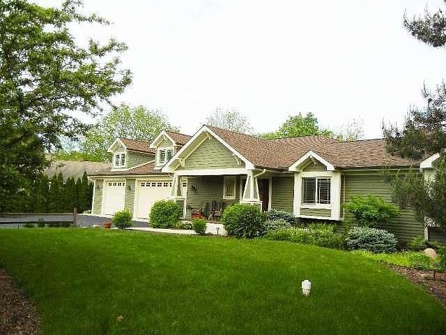 1st image of W3253 S Lakeshore Dr