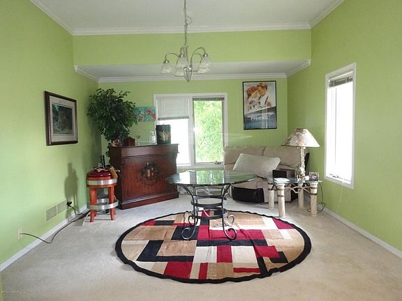 Family Rm Or Formal Dining Rm