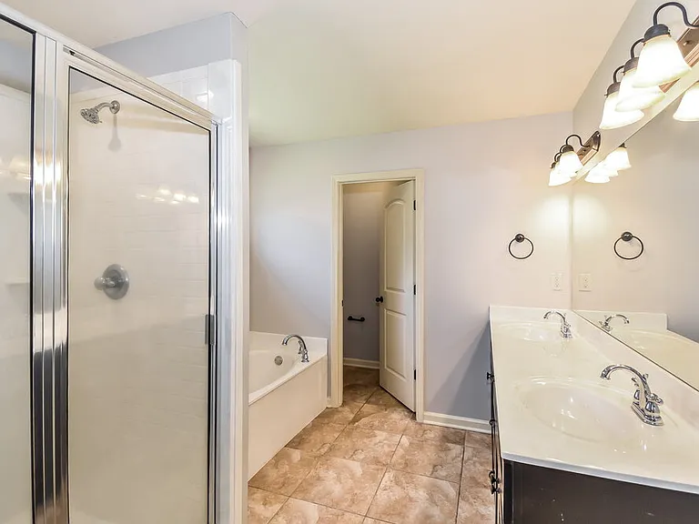 2639 Cherry Tree Dr — Photo 11