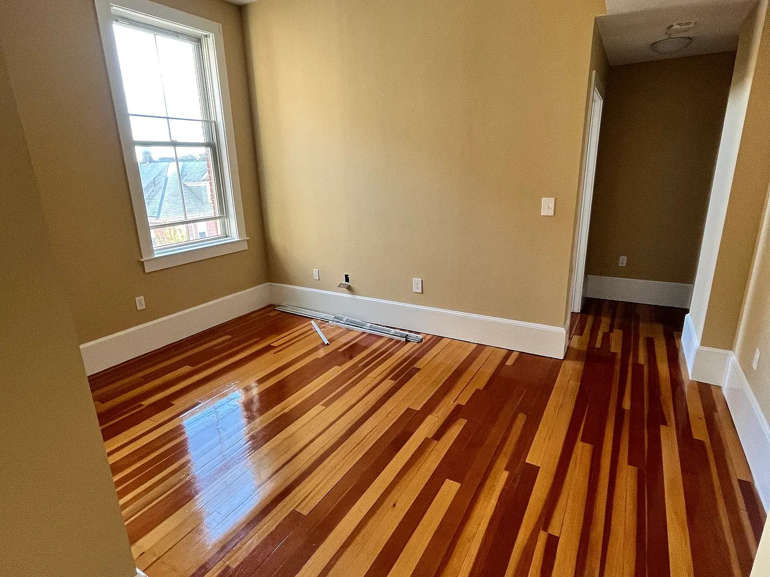 1 bed, 671 sqft, $1,464 — Photo 3