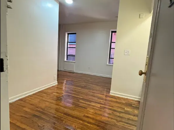 220 E 29th St APT 6D, New York, NY 10016