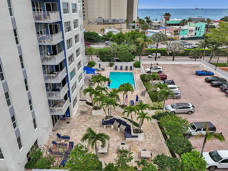 3000 E Sunrise Blvd #14F — Photo 44