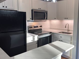 255 Medford St APT 6, Somerville, MA 02143