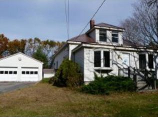 586 Main St, Fremont, NH 03044