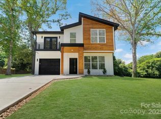 207 W Gaston Ave, Bessemer City, NC 28016