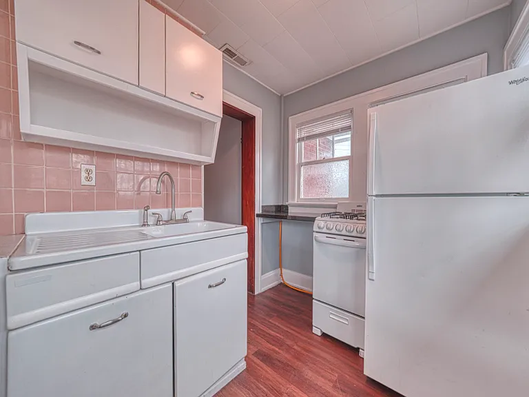 23 Wisconsin Ave #B — Photo 14