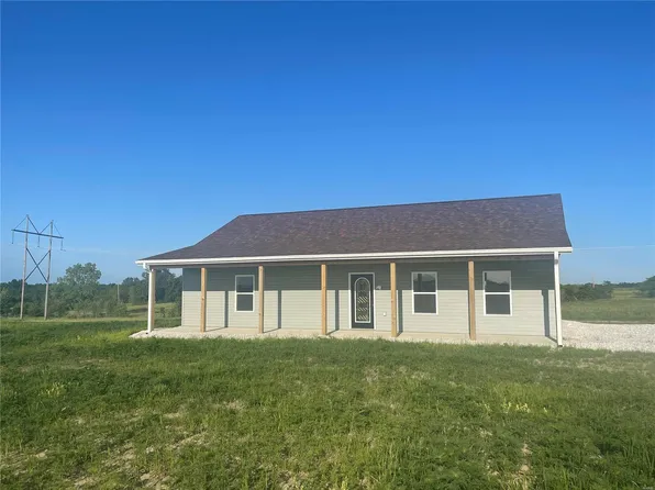 1173 County Road 2455, Huntsville, MO 65259
