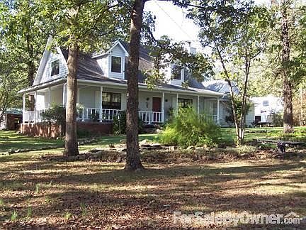 Paved Driveway.
						:
						Driveway is lined with pea gravel and native stones. No wash outs here!