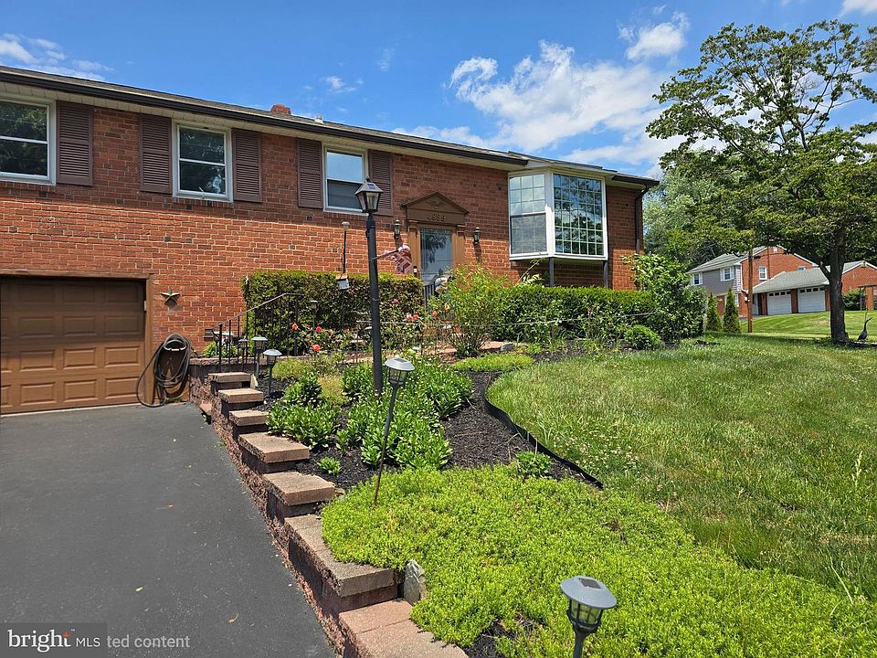 1st image of 4899 Jackson Dr