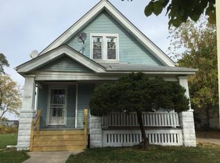 2318 W Finn Pl, Milwaukee, WI 53206