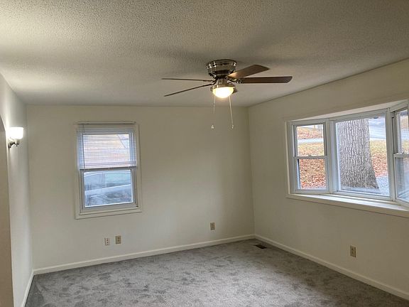 4th image of 115 Salem Dr