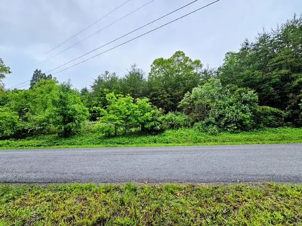 0 Racking Horse Lane 7 11 #18-1-15, New Castle, VA 24127