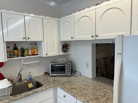 4th image of 600 NW 77th Avenue #208