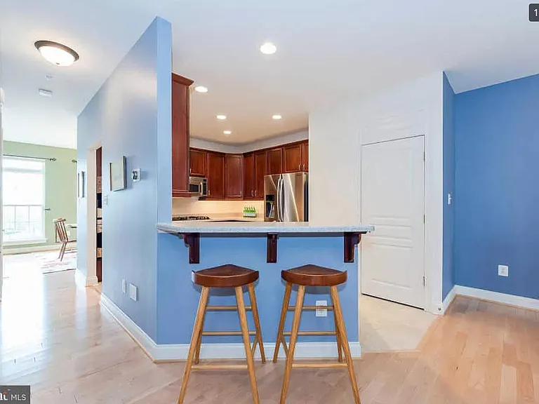 8042 Four Quarter Rd — Photo 12
