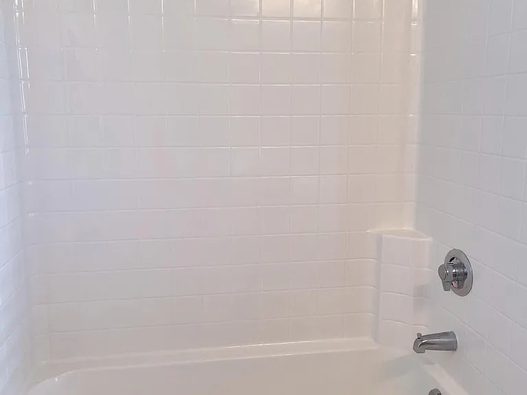6413 Elizabeth Ave SE — Photo 17