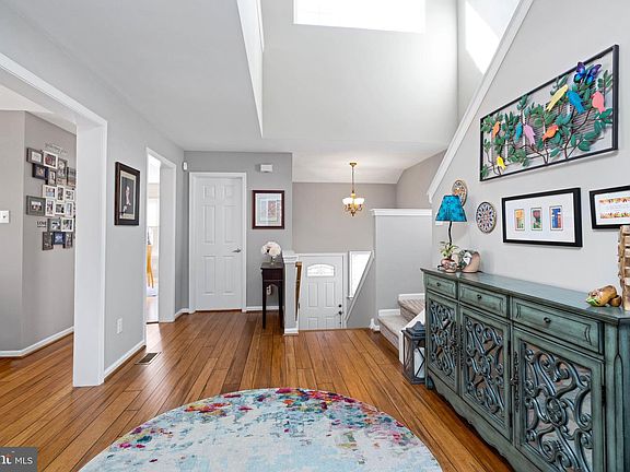 5th image of 1639 Briarwood Dr #145
