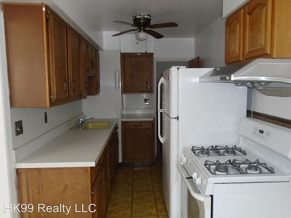 5th image of 7249 Bradford St