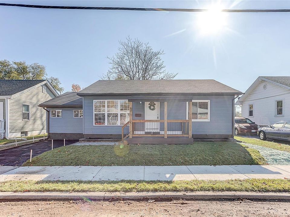 1st image of 80 W Beach Ave