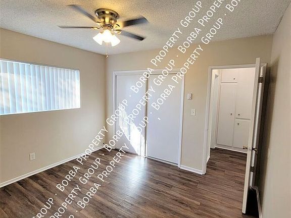 4th image of 824 S Myrtle Ave #7