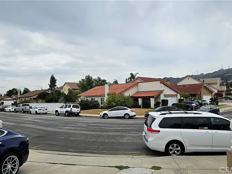 16401 Fallen Oak Rd — Photo 3