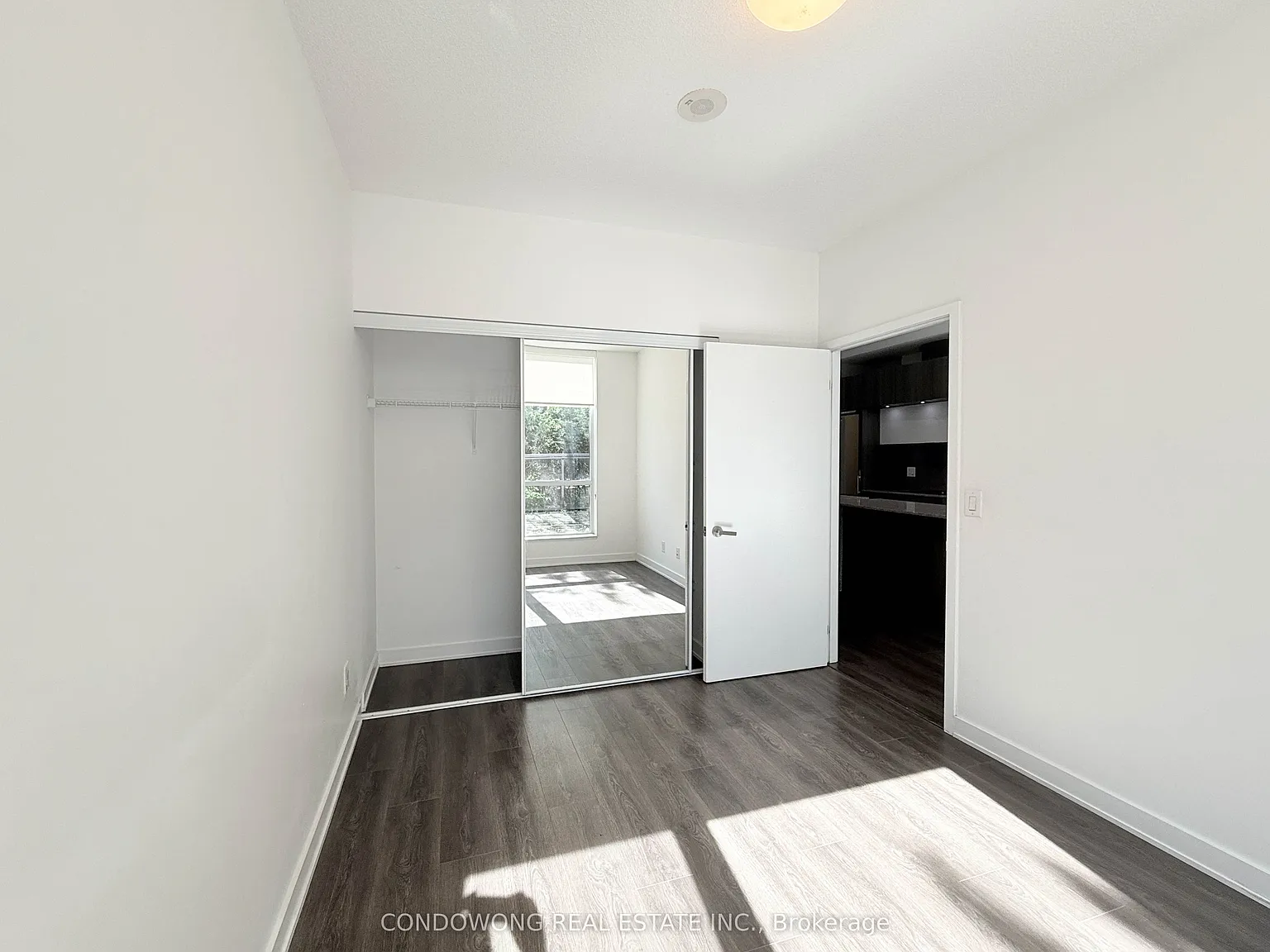 2 bed, $2,380 — Photo 4