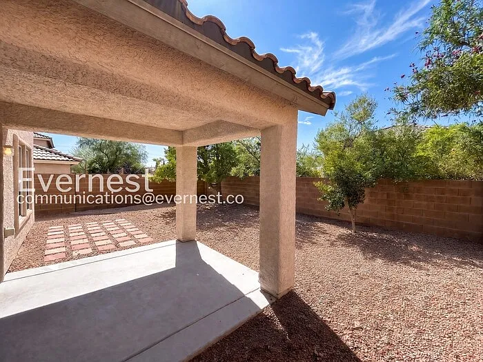 11221 Salentino Ave — Photo 17