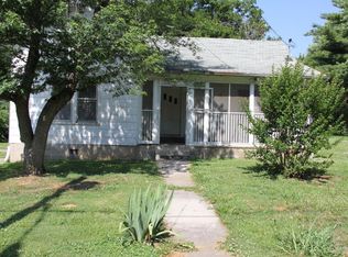 303 N Calhoun Ave, Ash Grove, MO 65604