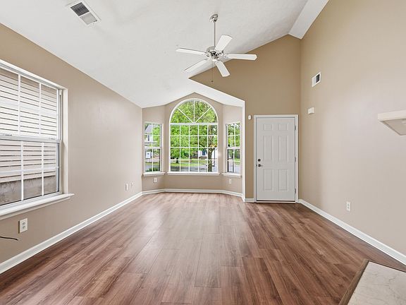 5th image of 1132 Lantern Creek Ct