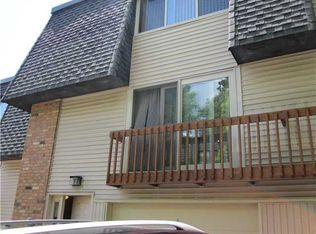 207 Penn Ln, Rochester, NY 14625