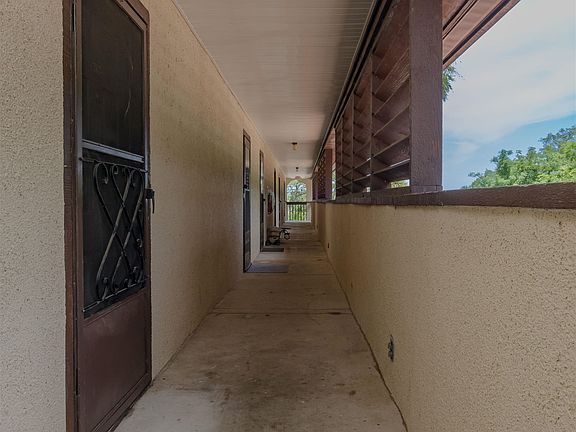 2nd image of 1255 Ponce Island Dr #F782