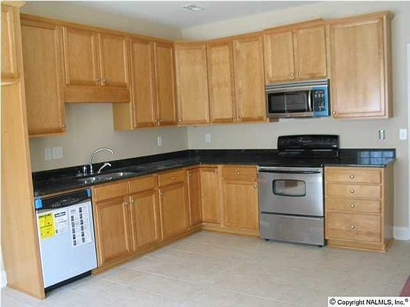 3rd image of 464 Shamrock Dr