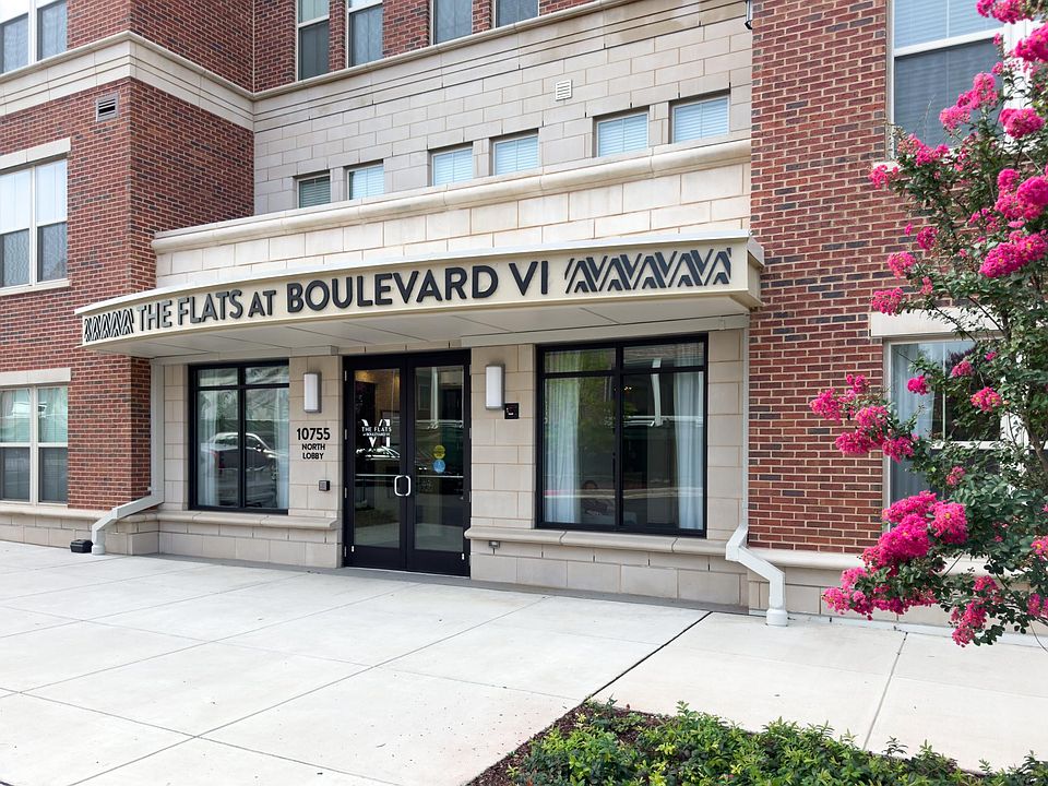 1st image of 10755 Fairgrounds Dr Unit 123
