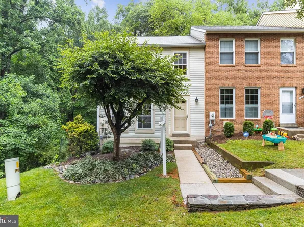 8811 Stonebrook Ln, Columbia, MD 21046