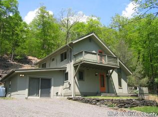 134 California Quarry Rd, Woodstock, NY 12498