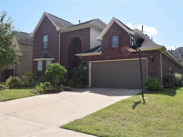 6638 Miller Shadow Ln, Sugar Land, TX 77479