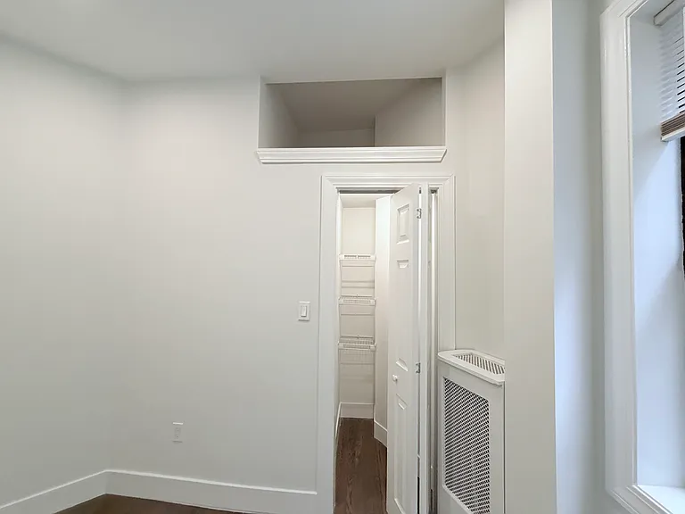 24 Phillips St #12 — Photo 9