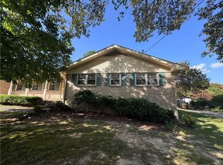2604 Hickory Valley Dr, Snellville, GA 30078