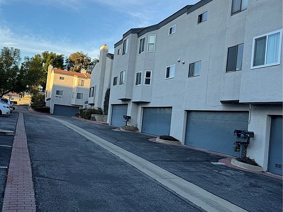 3rd image of 682 E Workman St