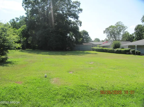 131 Sun Valley Dr, Macon, GA 31211