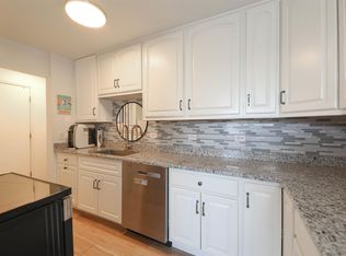 1800 Jefferson Park Ave APT 704, Charlottesville, VA