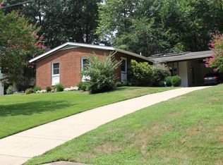 6200 Tally Ho Ln, Alexandria, VA 22307
